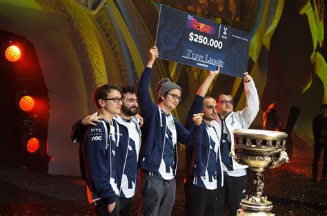 earning esport|The 10 Highest Earning Esports Players in the World.